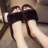 Fluffy slippers for ladies